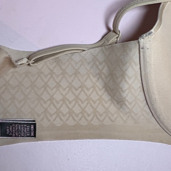 Elegant Cream Bra - Picture 11 of 13